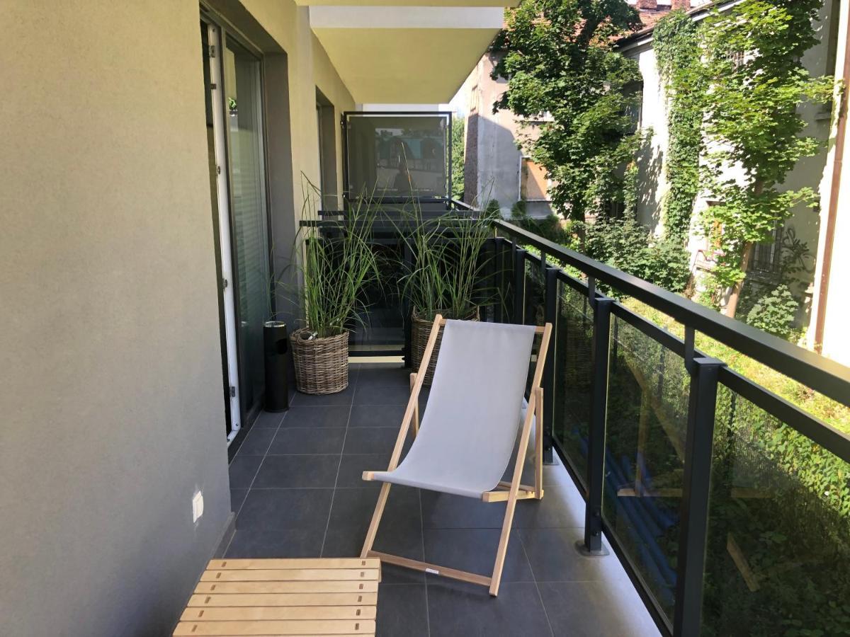 Apartament Aleja Wolnosci Nowy Sącz Exteriör bild