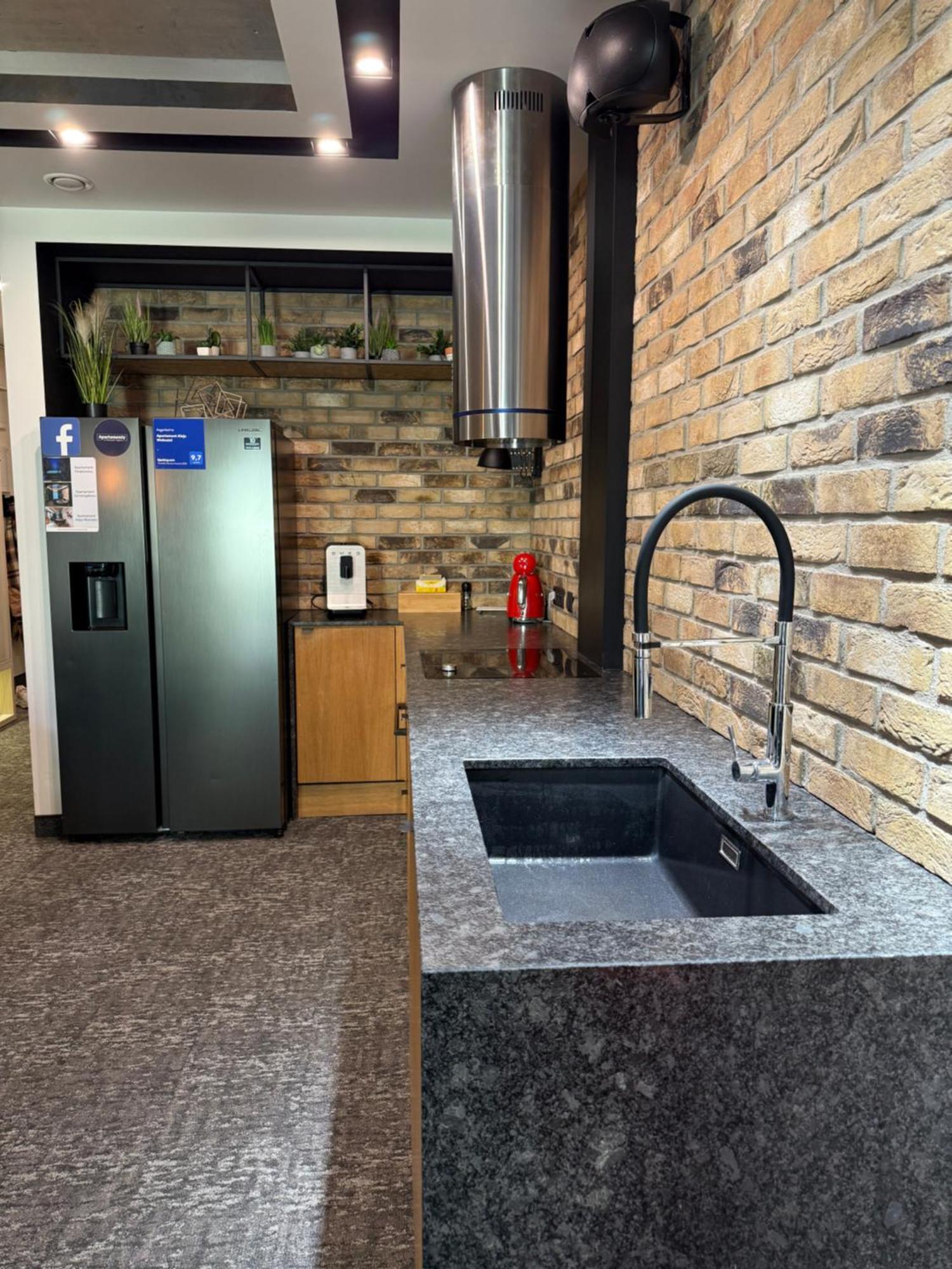 Apartament Aleja Wolnosci Nowy Sącz Exteriör bild