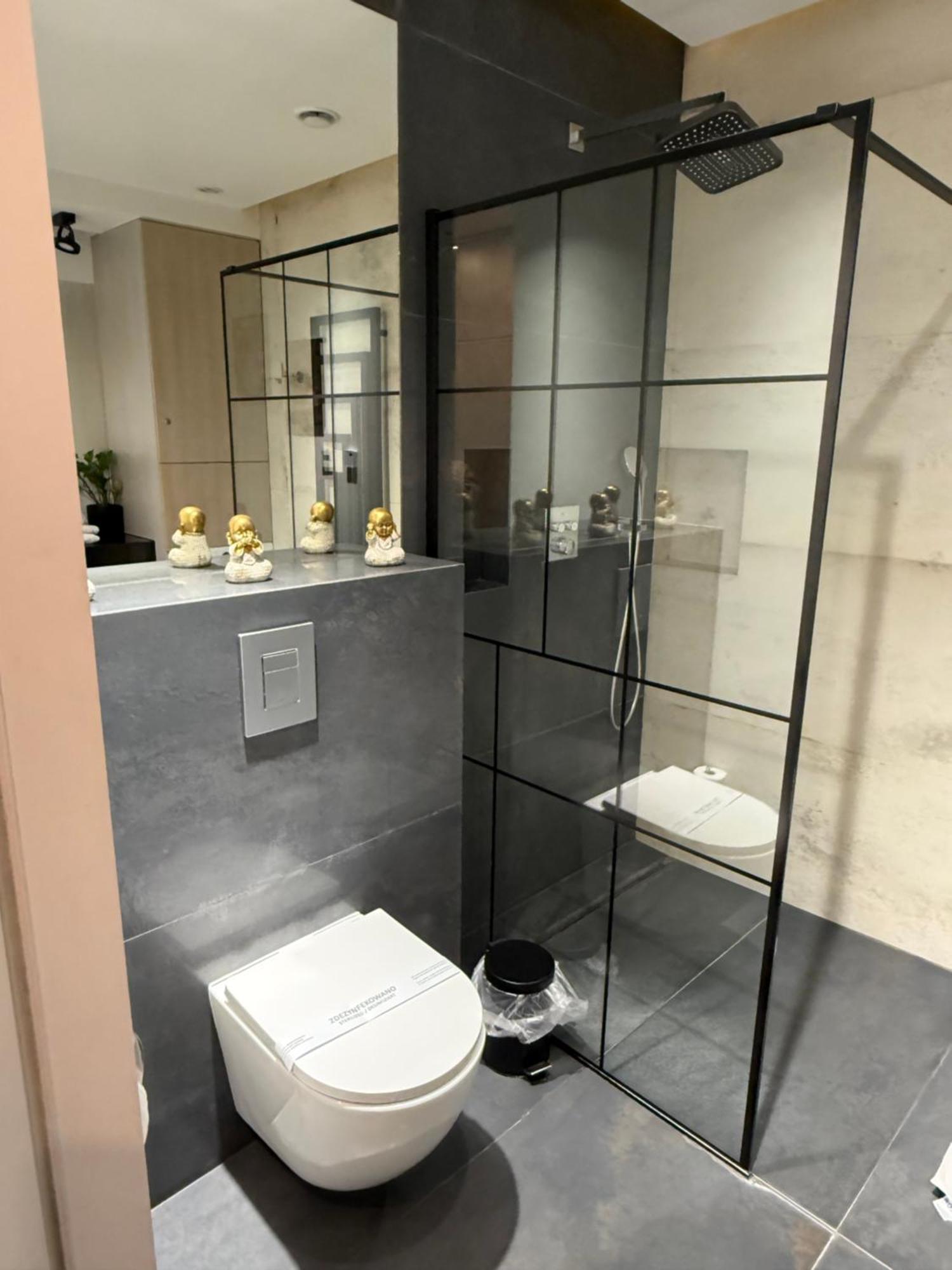 Apartament Aleja Wolnosci Nowy Sącz Exteriör bild