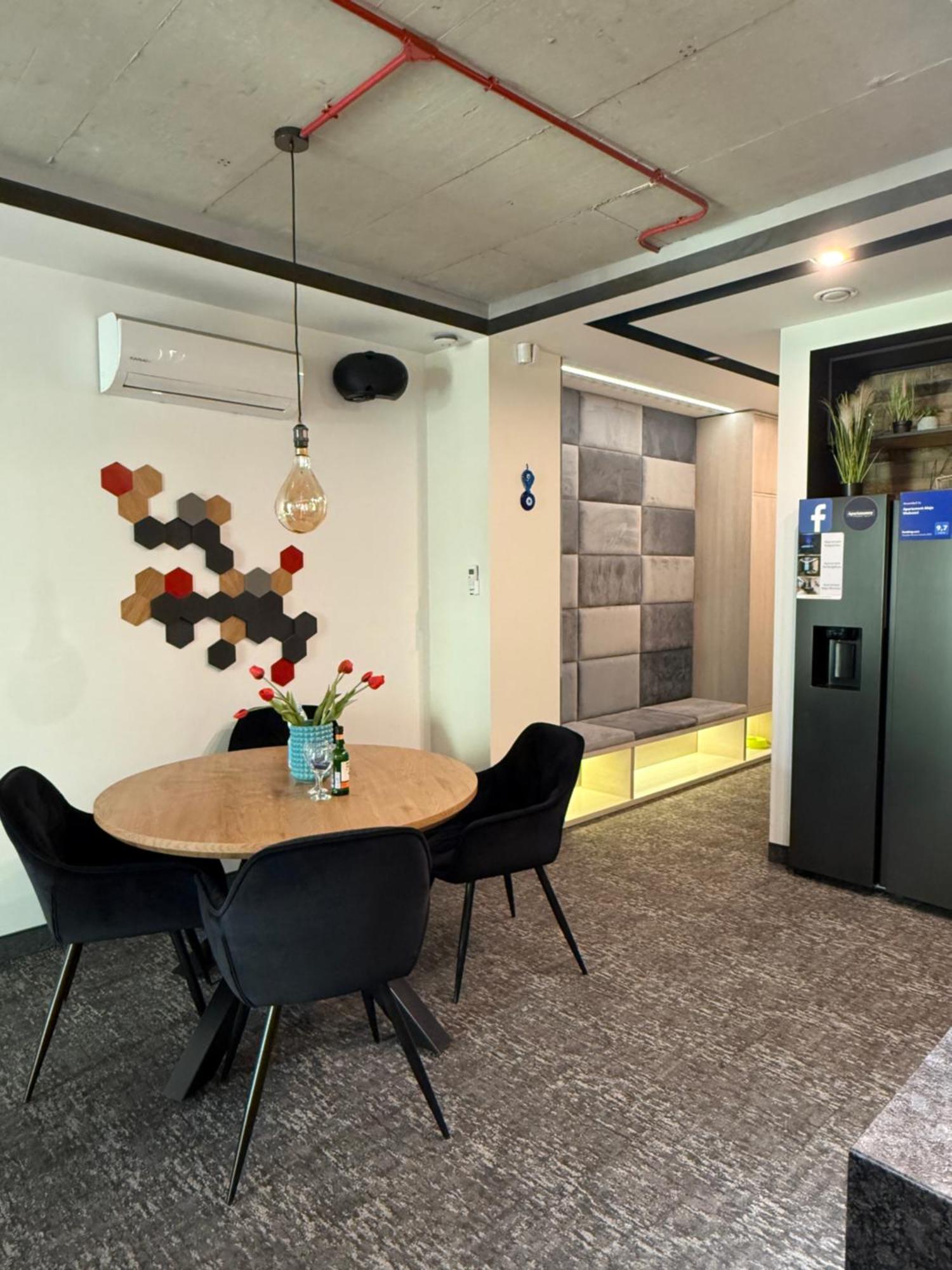 Apartament Aleja Wolnosci Nowy Sącz Exteriör bild